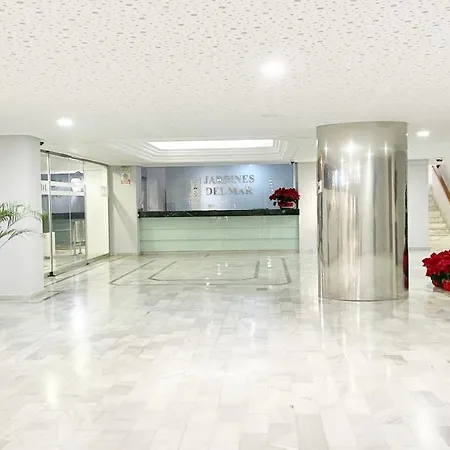 Vivaldi Boutique Jardines Del Mar Марбелья