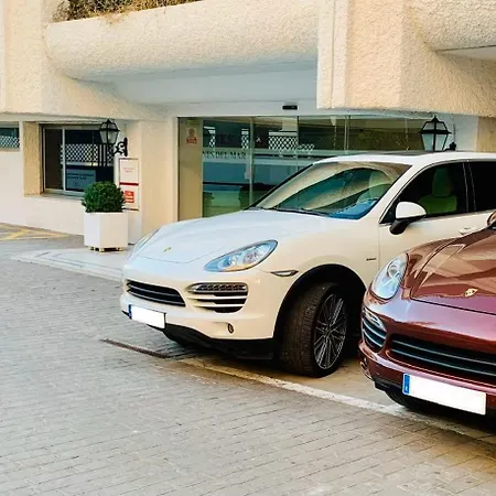 Vivaldi Boutique Jardines Del Mar Марбелья