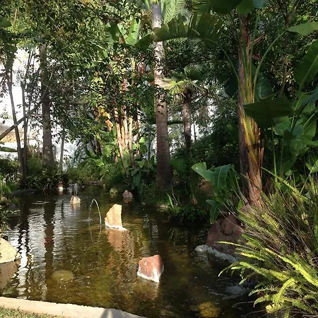 Vivaldi Boutique Jardines Del Mar * מארבלה