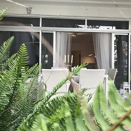 Vivaldi Boutique Jardines Del Mar Марбелья