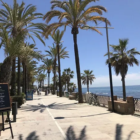 Vivaldi Boutique Jardines Del Mar Μαρμπέλλα