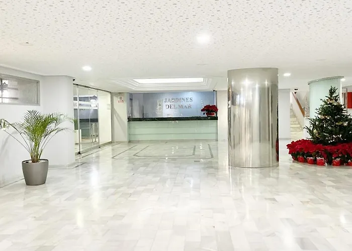 Vivaldi Boutique Jardines Del Mar ماربيا