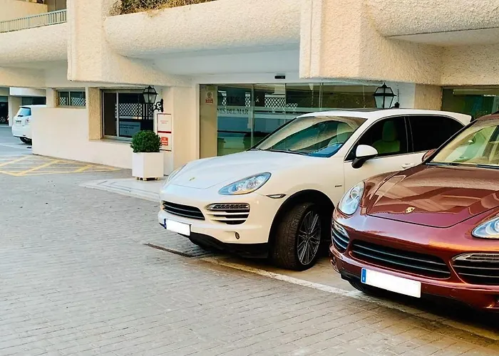 Vivaldi Boutique Jardines Del Mar ماربيا