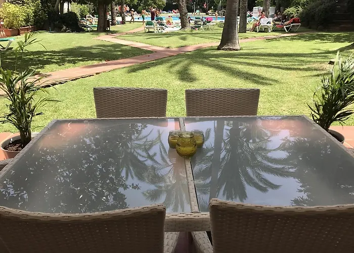 Vivaldi Boutique Jardines Del Mar ماربيا