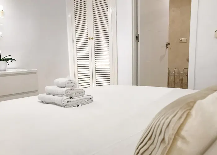 Vivaldi Boutique Jardines Del Mar ماربيا