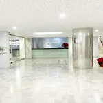 Vivaldi Boutique Jardines Del Mar Marbella
